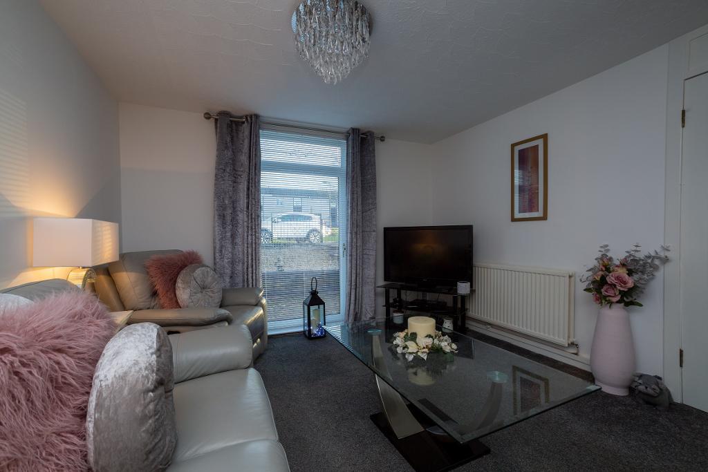 3 Bedroom End Terraced For Sale in Burnside Terrace, Polbeth, West