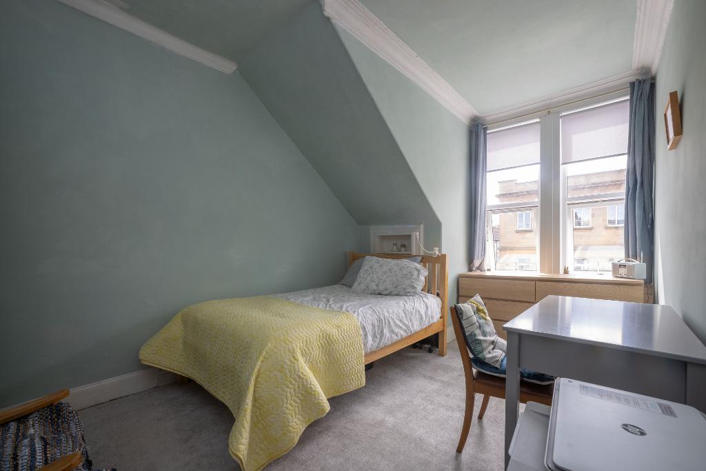 3 Bedroom Terraced For Sale in Viewmount Drive, Maryhill, Glasgow, G20 0LL Harley Estate Agents