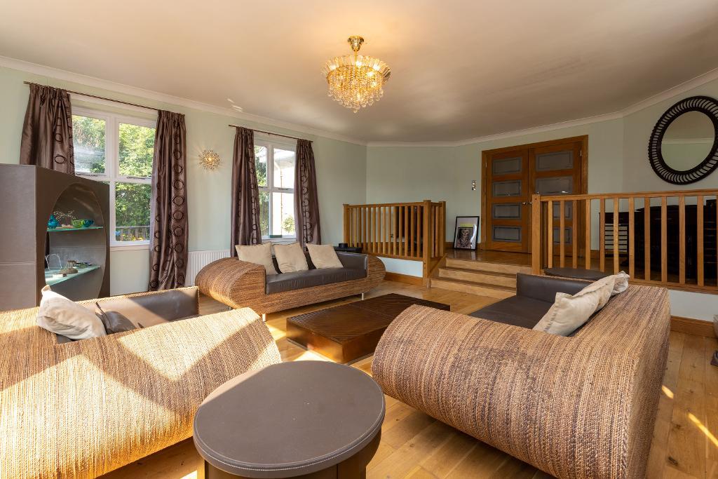 6 Bedroom Detached For Sale in Wester Balmuildy Farm, Balmore Road