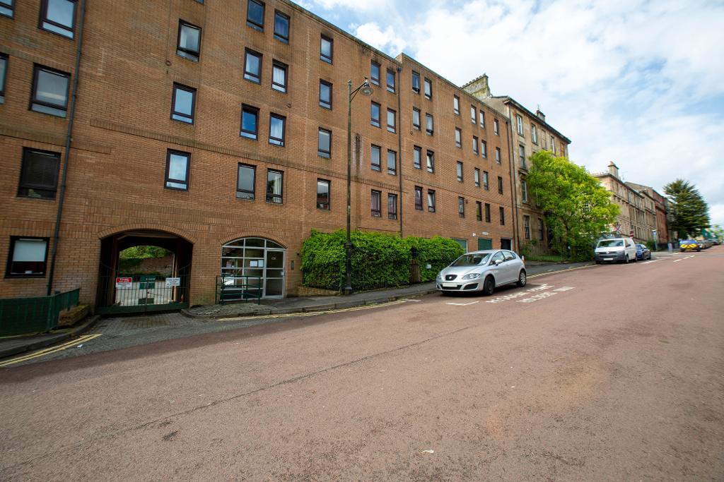 Buccleuch Street, Garnethill, Glasgow, G3 6SJ