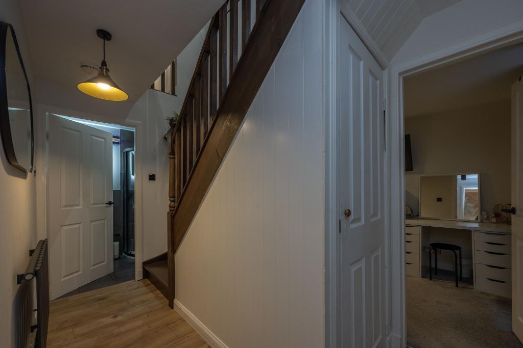 2 Bedroom End Terraced For Sale in Betts Close, Cupar, Fife, KY15 4EY