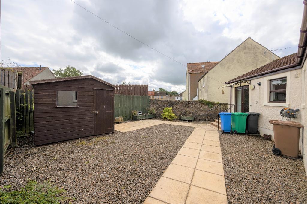 2 Bedroom Detached Bungalow For Sale in Back Dykes, Auchtermuchty, Fife
